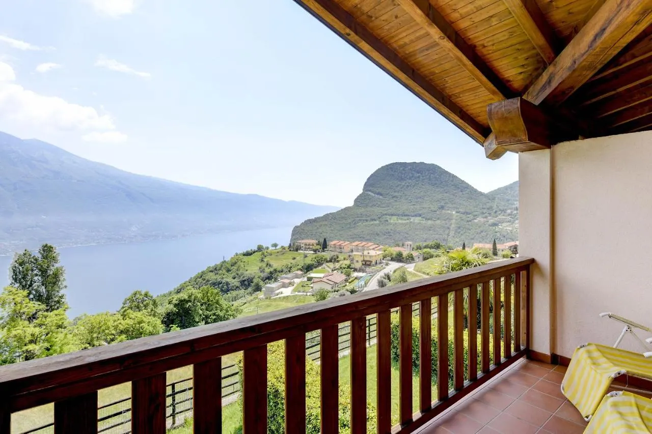 Apartment Residence Altogarda Tremosine Italy